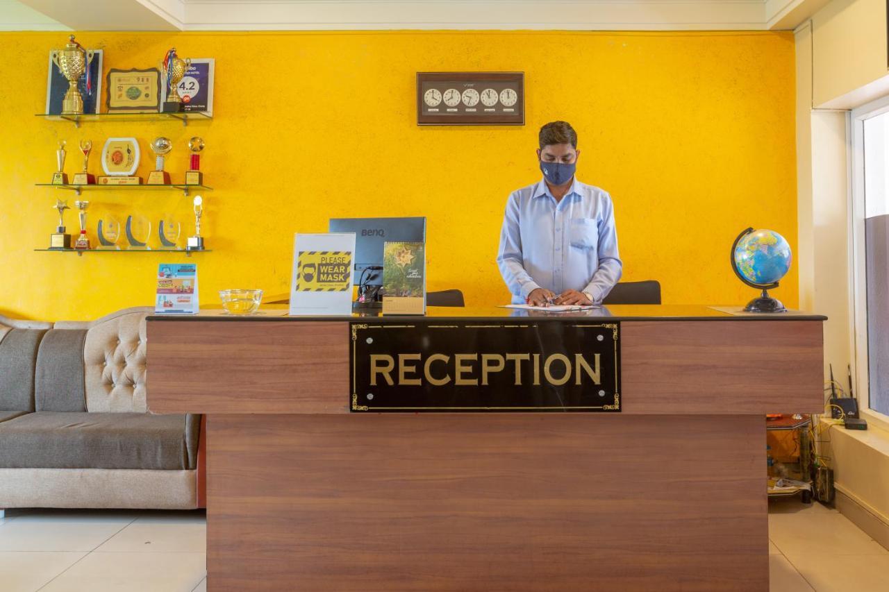 Kstdc Hotel Mayura Valley View Madikeri Extérieur photo