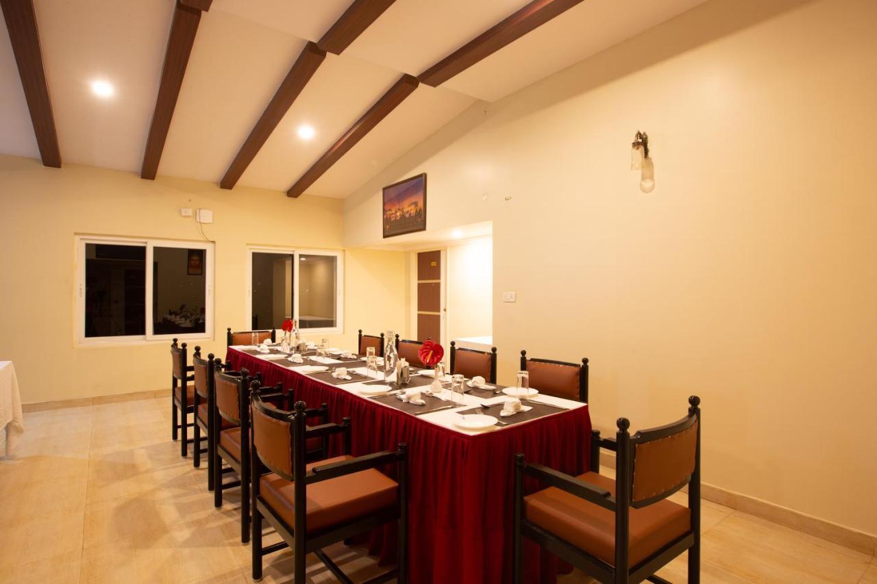 Kstdc Hotel Mayura Valley View Madikeri Extérieur photo