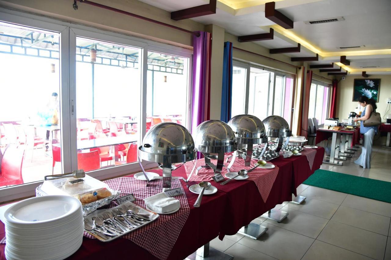 Kstdc Hotel Mayura Valley View Madikeri Extérieur photo