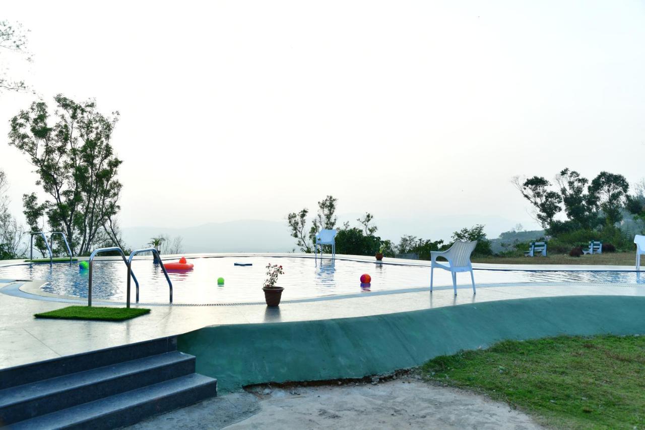 Kstdc Hotel Mayura Valley View Madikeri Extérieur photo